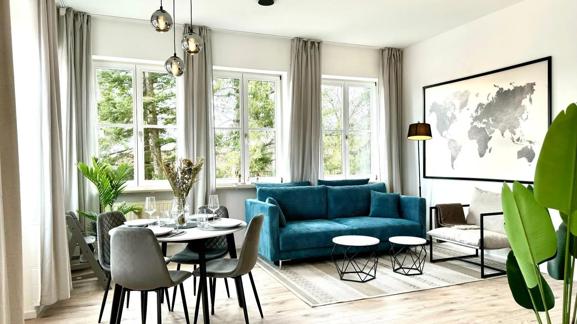 E&K Living - City Central - Design Apartment - Kitchen - Free Parking Gersthofen
